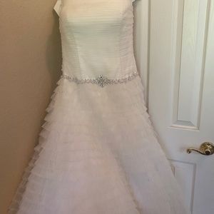 Wedding Dress / Bridal Gown